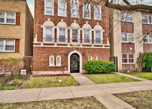 Property at 6237 N Mozart St, Chicago, IL 60659, 11 beds, 7 baths