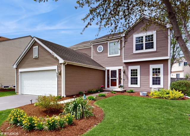 Property at 647 David St, Lake In The Hills, IL 60156, 3 beds, 2.5 baths