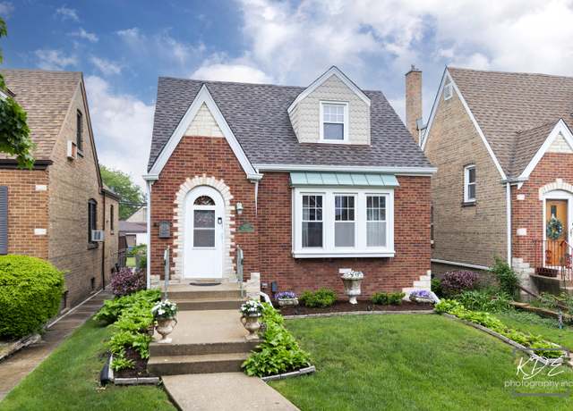 Property at 3021 N Nottingham Ave, Chicago, IL 60634, 2 beds, 1 bath