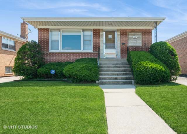 Property at 639 Hoxie Ave, Calumet City, IL 60409, 3 beds, 1.5 baths