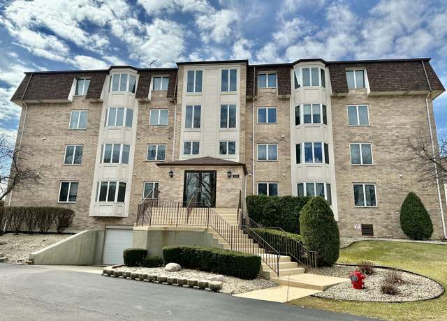 Property at 3680 186th St #204, Lansing, IL 60438, 2 beds, 2 baths