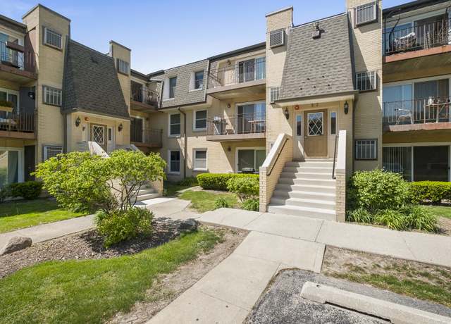 Property at 812 N River Rd Unit 3B, Mount Prospect, IL 60056, 2 beds, 1 bath