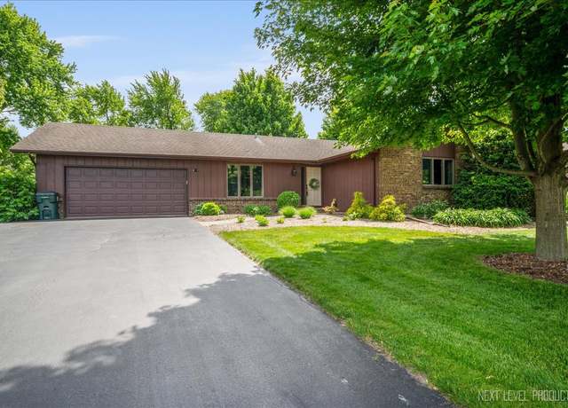Property at 38W277 Monterey Dr, Batavia, IL 60510, 3 beds, 2 baths