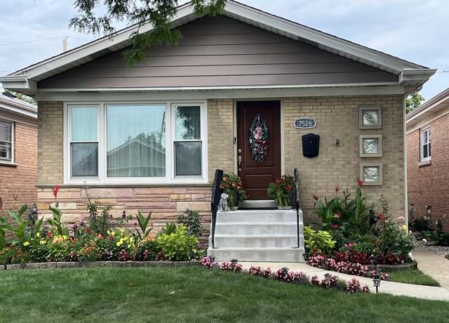 Property at 7528 W Argyle St, Harwood Heights, IL 60706, 4 beds, 2 baths