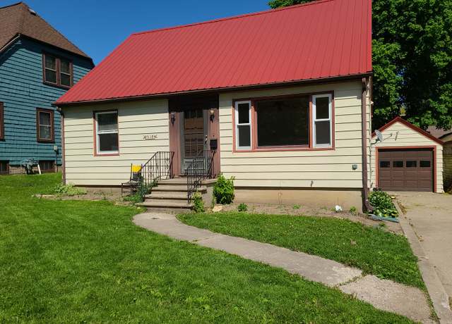 Property at 518 3rd Ave, Dixon, IL 61021, 3 beds, 1.5 baths