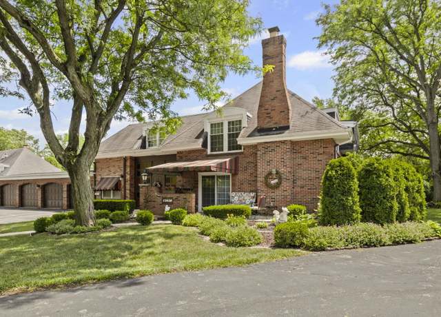 Property at 12650 S London Ln #61, Palos Heights, IL 60463, 2 beds, 2 baths