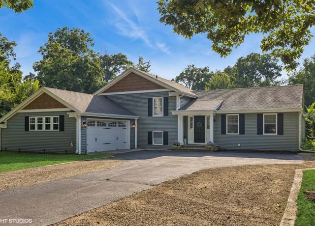 Property at 14724 Emery Ln, Woodstock, IL 60098, 3 beds, 2 baths