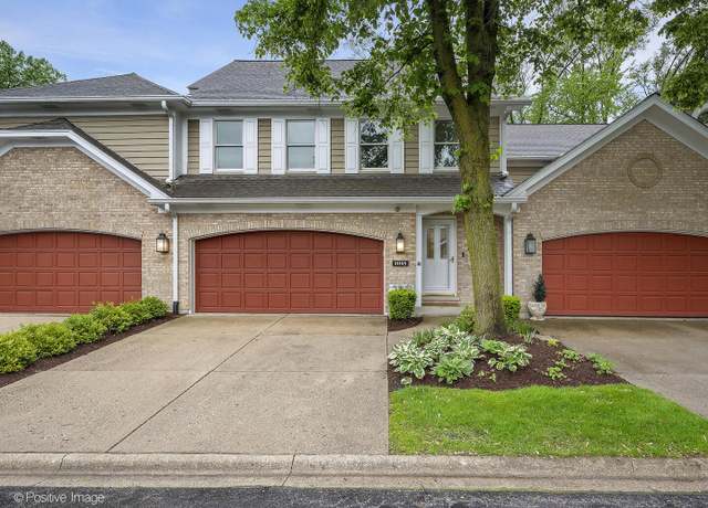 Property at 11145 Indian Woods Dr, Indian Head Park, IL 60525, 4 beds, 3.5 baths