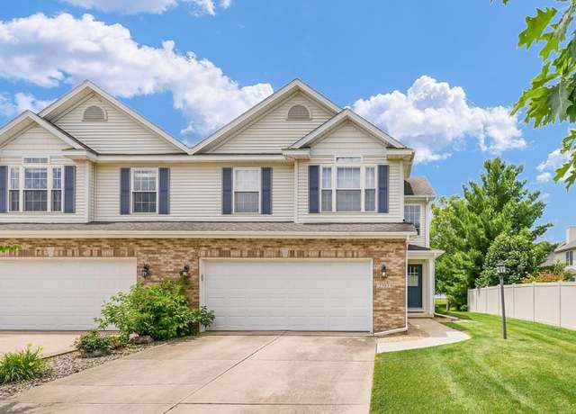 Property at 2303 Blanche Ln Unit B, Champaign, IL 61822, 3 beds, 2.5 baths