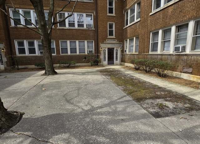 Property at 255 Wilcox St #106, Joliet, IL 60435, 1 bed, 1 bath