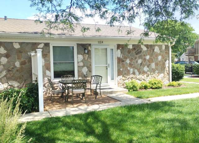 Property at 1114 Hampton Hbr #1114, Schaumburg, IL 60193, 2 beds, 1 bath