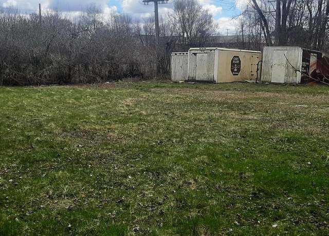 Property at Lot 1 West Elm St, Mchenry, IL 60050