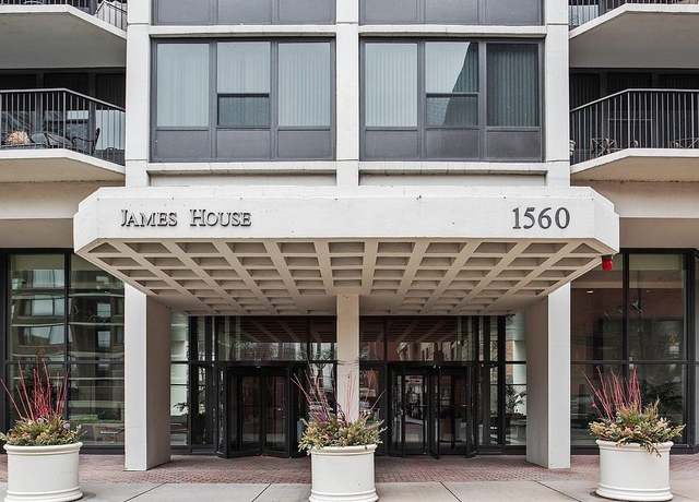 Property at 1560 N Sandburg Ter Unit 3606J, Chicago, IL 60610, 1 bed, 1 bath