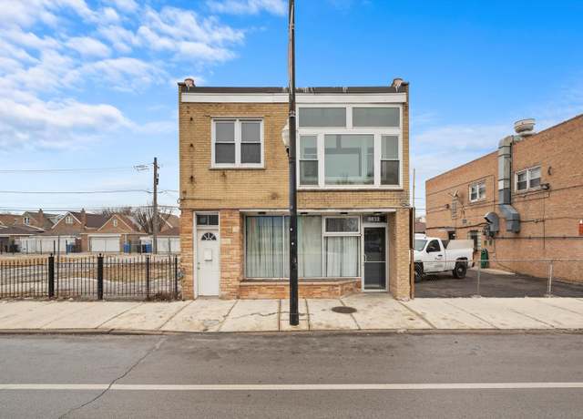 Property at 6832 S Pulaski Rd, Chicago, IL 60629