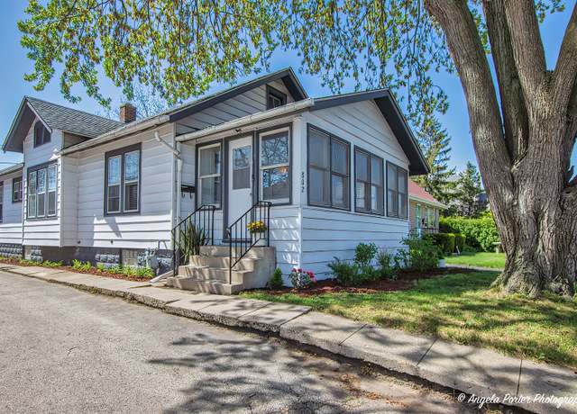 Property at 802 N Lewis Ave, Waukegan, IL 60085, 2 beds, 1 bath