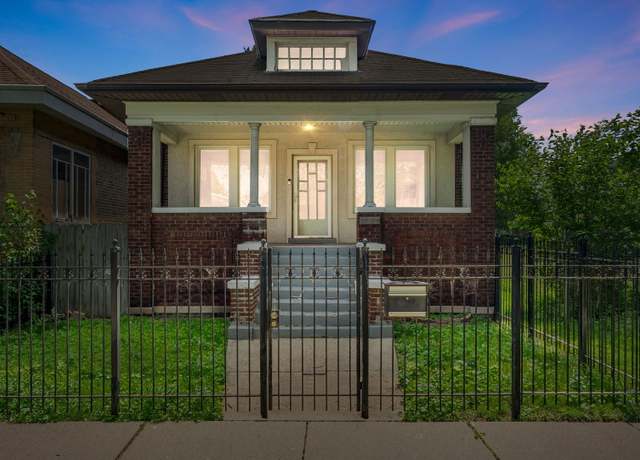 Property at 7545 S Ridgeland Ave, Chicago, IL 60649, 3 beds, 1 bath