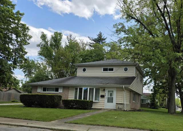 Property at 105 Marquette St, Park Forest, IL 60466, 3 beds, 2 baths