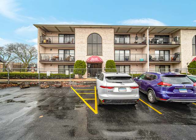 Property at 7108 W 108th St #102, Worth, IL 60482, 2 beds, 1 bath
