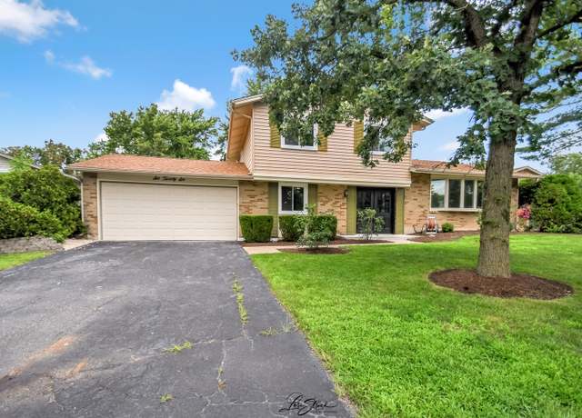 Property at 626 Derbyshire Ln, Bolingbrook, IL 60440, 4 beds, 2.5 baths