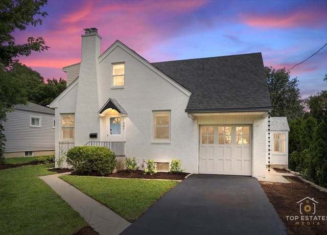 Property at 347 S Brewster Ave, Lombard, IL 60148, 4 beds, 2 baths