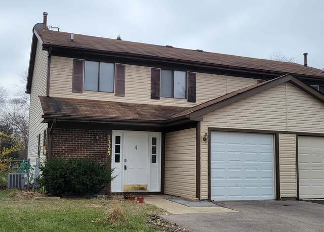 Property at 1325 Dory Cir S, Hanover Park, IL 60133, 3 beds, 2.5 baths