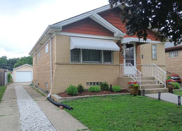 Property at 4324 S Wisconsin Ave, Berwyn, IL 60404, 2 beds, 1 bath