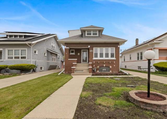 Property at 821 S 20th Ave, Maywood, IL 60153, 4 beds, 3 baths