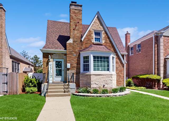 Property at 3249 N Newcastle Ave, Chicago, IL 60634, 5 beds, 3 baths