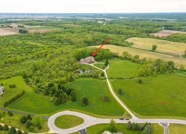 Property at 20719 Highview Rd, Marengo, IL 60152, 4 beds, 4 baths