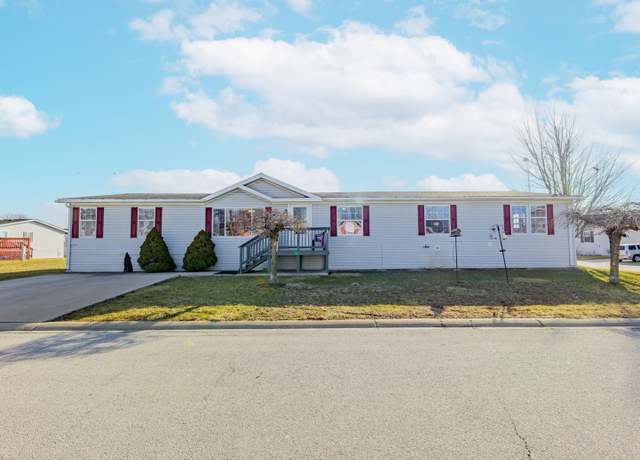 Property at 194 Sparrow Dr, Sauk Village, IL 60411, 4 beds, 2 baths