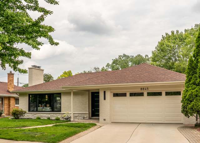 Property at 8845 Kolmar Ave, Skokie, IL 60076, 4 beds, 3.5 baths