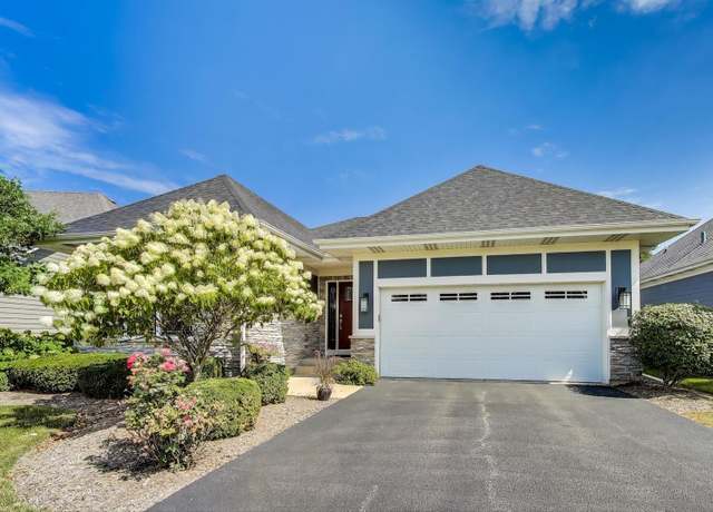 Property at 1N599 Golf View Ln, Winfield, IL 60190, 3 beds, 2 baths