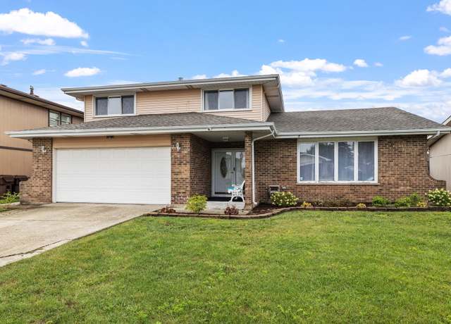 Property at 15725 La Paz Ct, Oak Forest, IL 60452, 4 beds, 2.5 baths