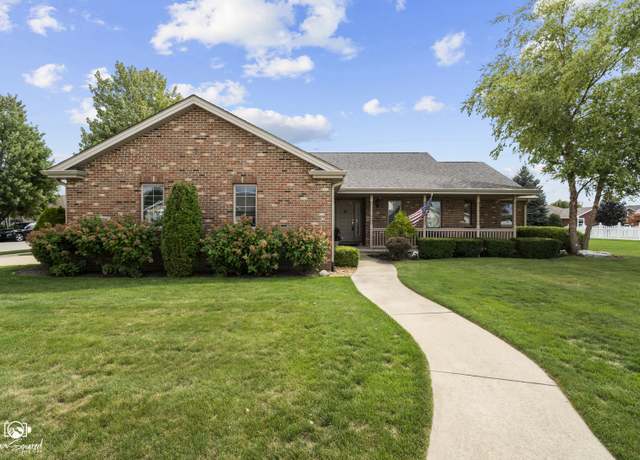 Property at 624 Brian Dr, Manteno, IL 60950, 3 beds, 2.5 baths