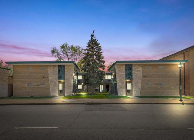 Property at 3011 W 87th St, Evergreen Park, IL 60805, 15 beds, 16 baths