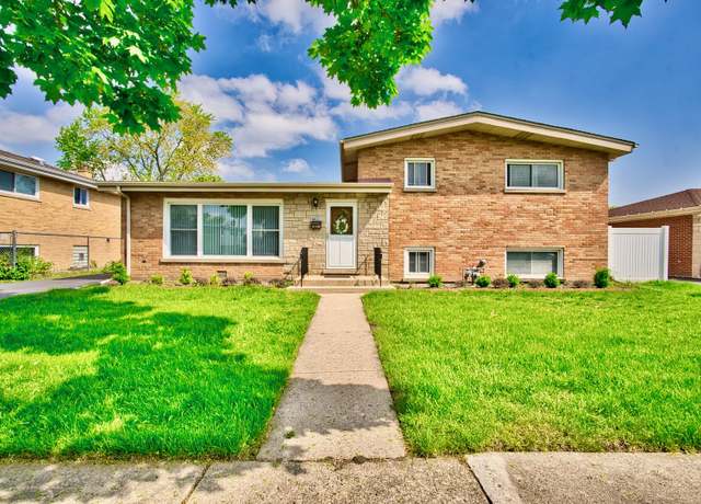Property at 7906 Churchill St, Morton Grove, IL 60053, 3 beds, 2 baths