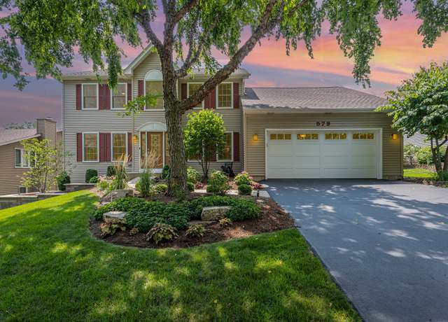 Property at 579 Seth St, Bolingbrook, IL 60440, 4 beds, 2.5 baths