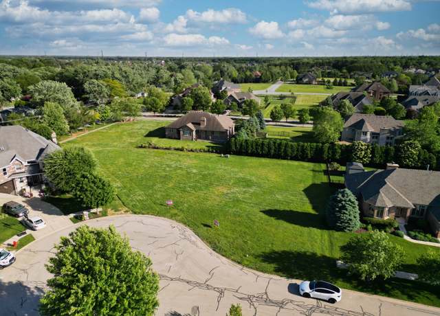 Property at 24817 Petit Ct, Plainfield, IL 60586