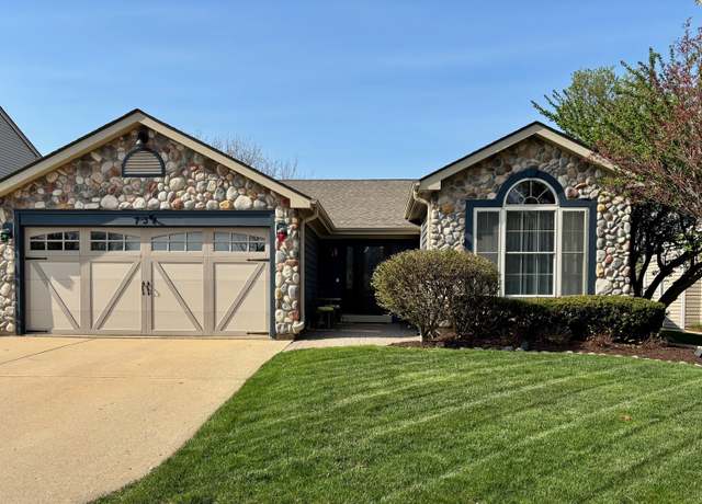 Property at 734 Bluejay Cir, Elk Grove Village, IL 60007, 3 beds, 2 baths