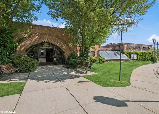 Property at 200 Applebee St, Barrington, IL 60010