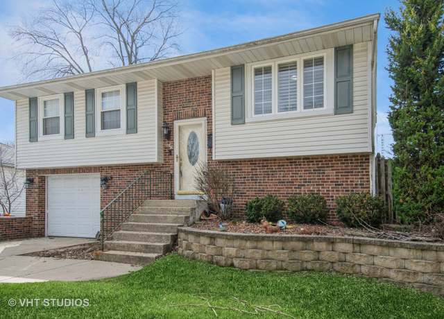 Property at 723 Yates Ave, Romeoville, IL 60446, 3 beds, 1 bath