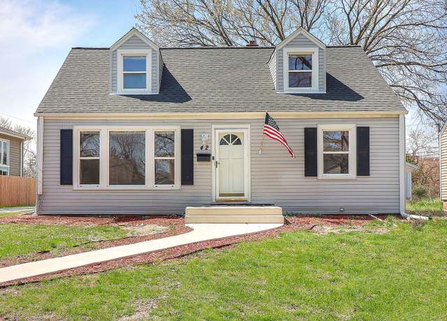 Property at 42 S Illinois Ave, Villa Park, IL 60181, 4 beds, 2 baths