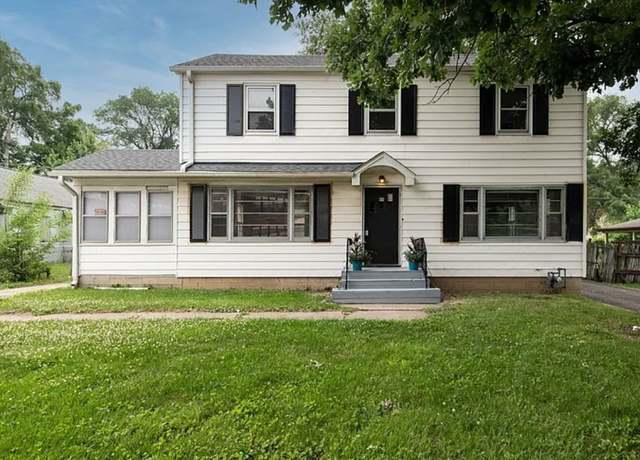 Property at 1516 E Washington St, Joliet, IL 60433, 4 beds, 1.5 baths