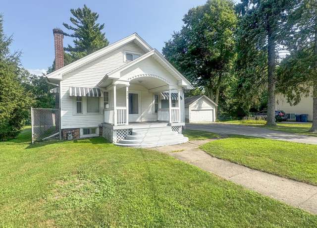 Property at 241 N Ash St, Waukegan, IL 60085, 4 beds, 2 baths