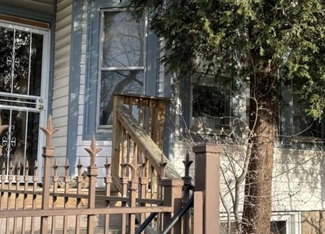 Property at 7145 S Seeley Ave, Chicago, IL 60636, 3 beds, 1.5 baths