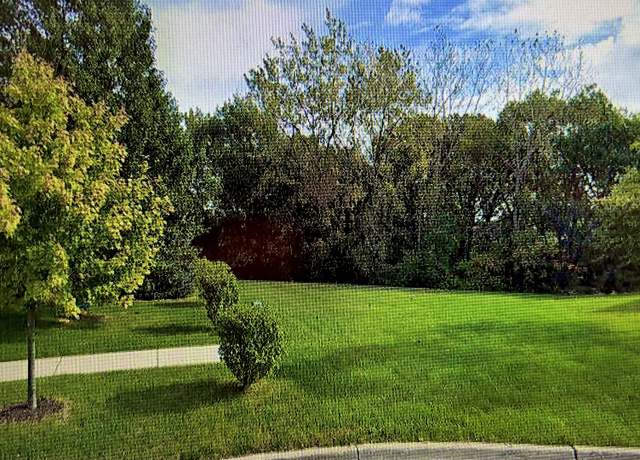 Property at 1589 Stonehenge Ct, Aurora, IL 60502
