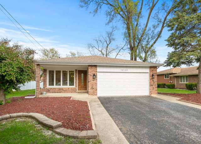 Property at 12123 S 72nd Ct, Palos Heights, IL 60463, 3 beds, 2 baths
