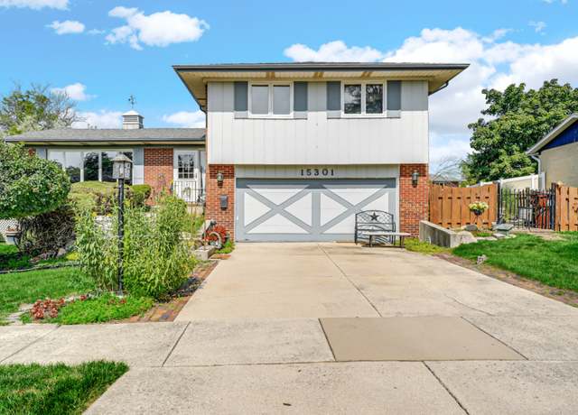 Property at 15301 Cherry Ln, Oak Forest, IL 60452, 4 beds, 2.5 baths