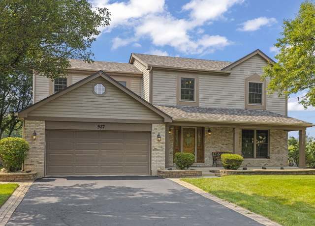Property at 527 Springwood Ln, Bolingbrook, IL 60440, 4 beds, 3.5 baths