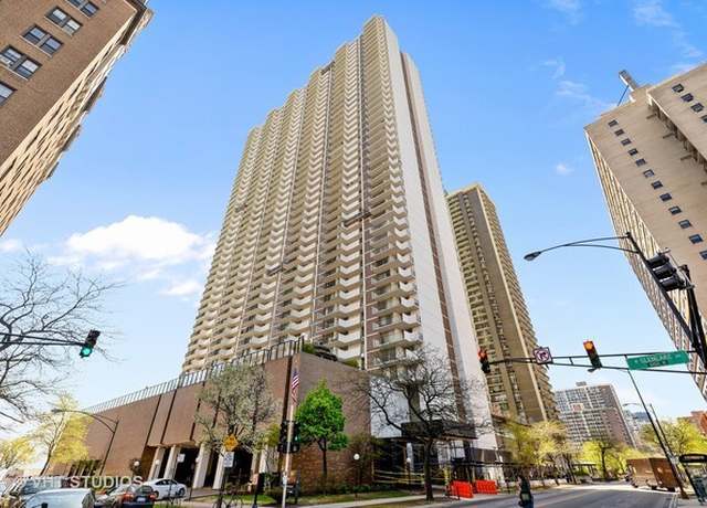 Property at 6033 N Sheridan Rd Unit 18H, Chicago, IL 60660, 2 beds, 2 baths